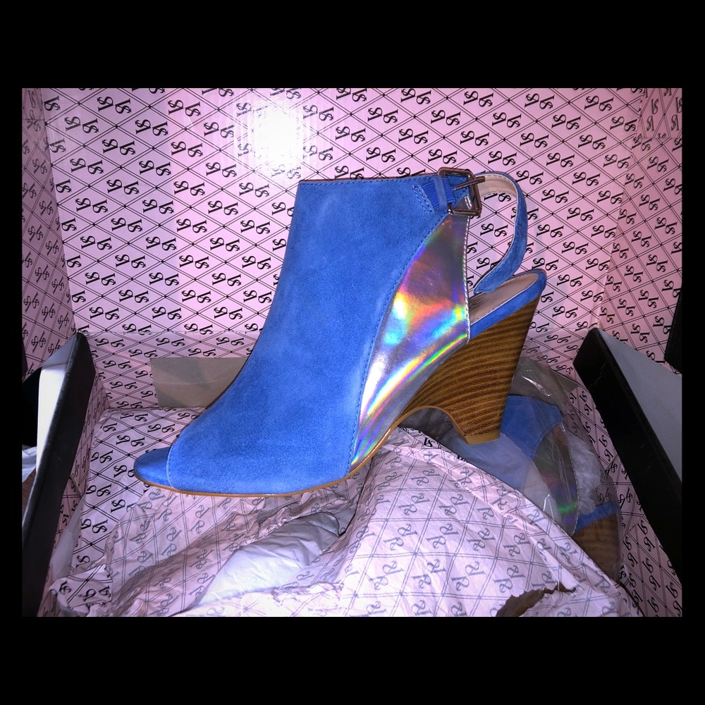 Glam Blue Suede Shoes